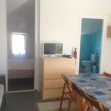 Olekate レ・サ​​ーブル・ドロンヌ