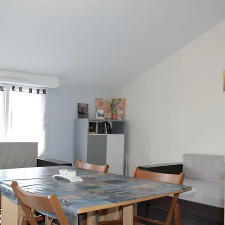 Olekate Apartment *