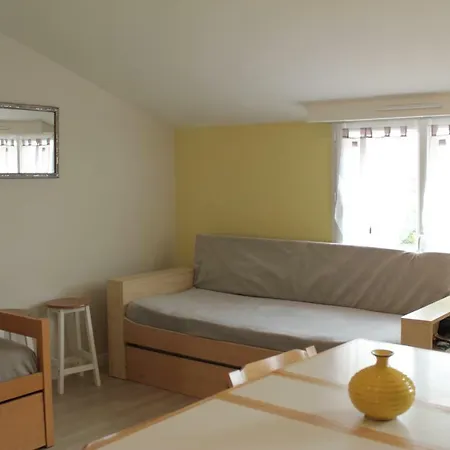 Apartment Olekate *